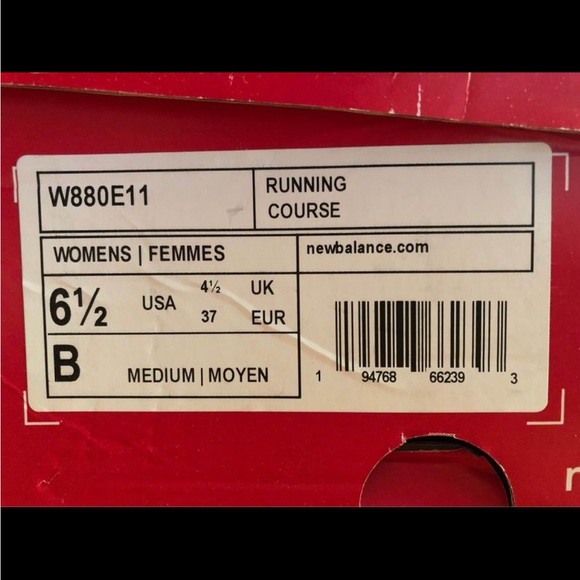 New Balance Fresh Foam 880v11 - EUC - Picture 4 of 4